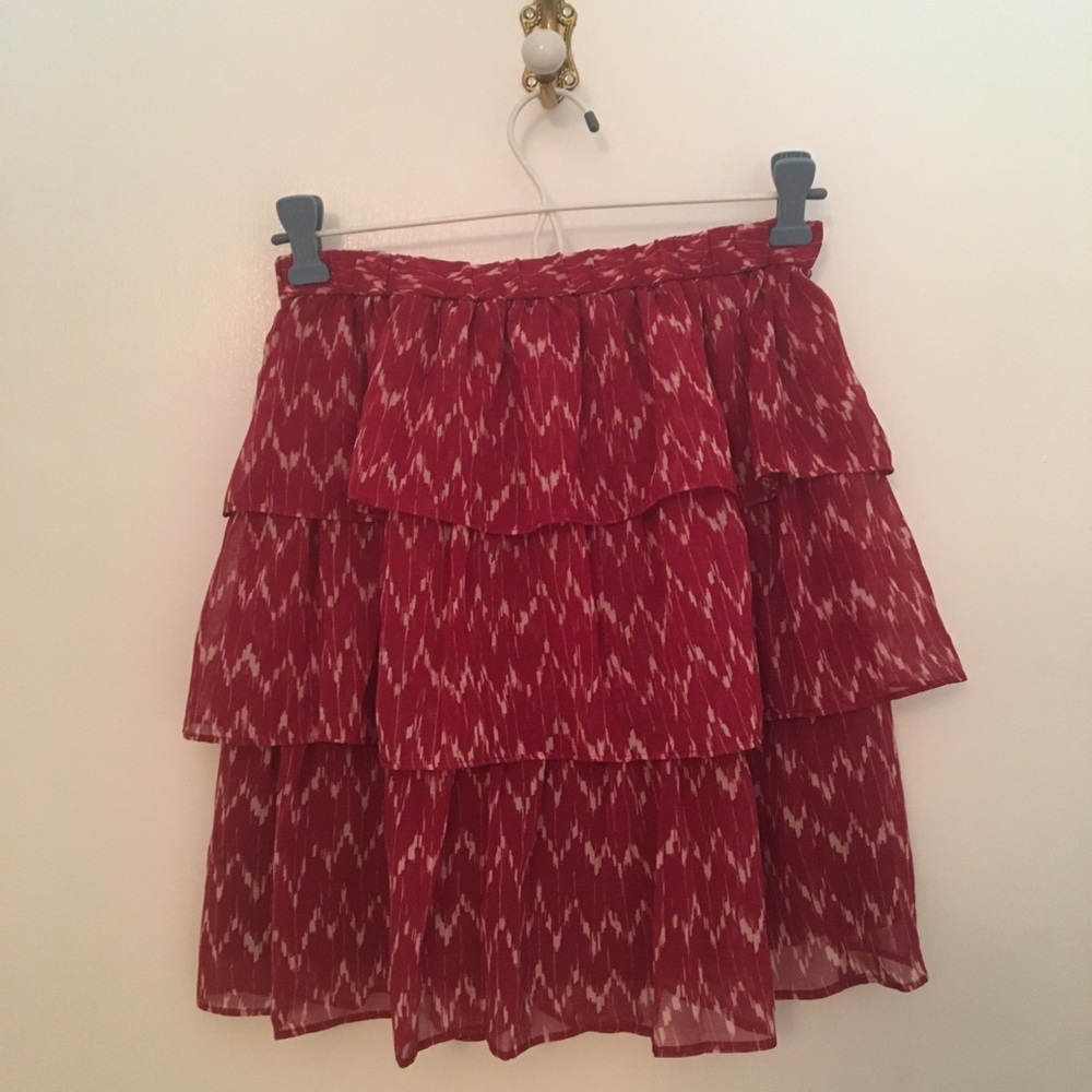 XS Gap Tiered Ruffle Skirt in Pink